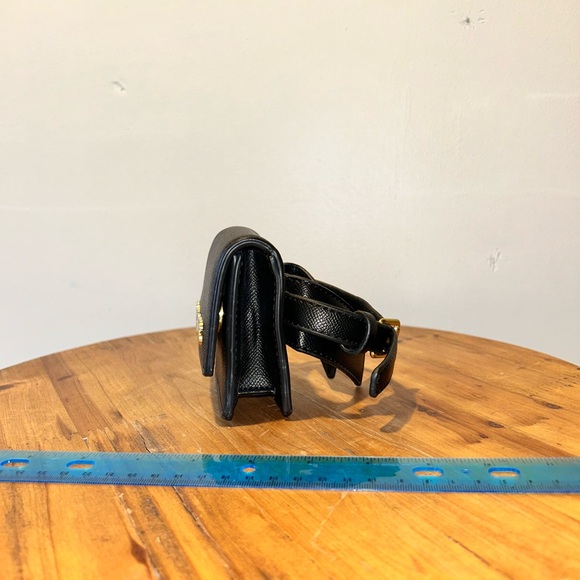 COPY - Jacquemus Le Sac wrist purse **NEW PICS!** - Picture 5 of 10